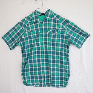 Under‎ Armour Shirt Mens Medium Vented Flap Pocket Button Up Plaid Short Sleeve